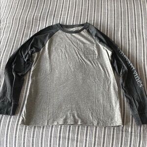 Vineyard Vines boys Gray and dark gray Long Sleeve Shirt